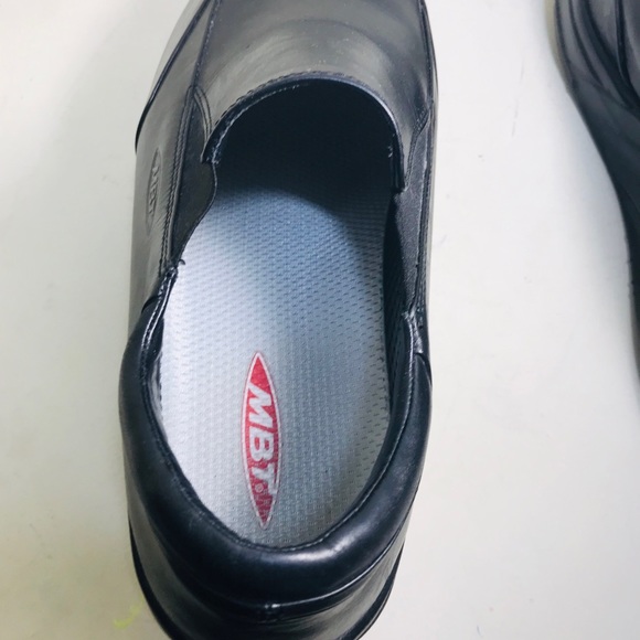 Men's MBT Slip-On Sneaker # 400100-03 - Picture 7 of 8